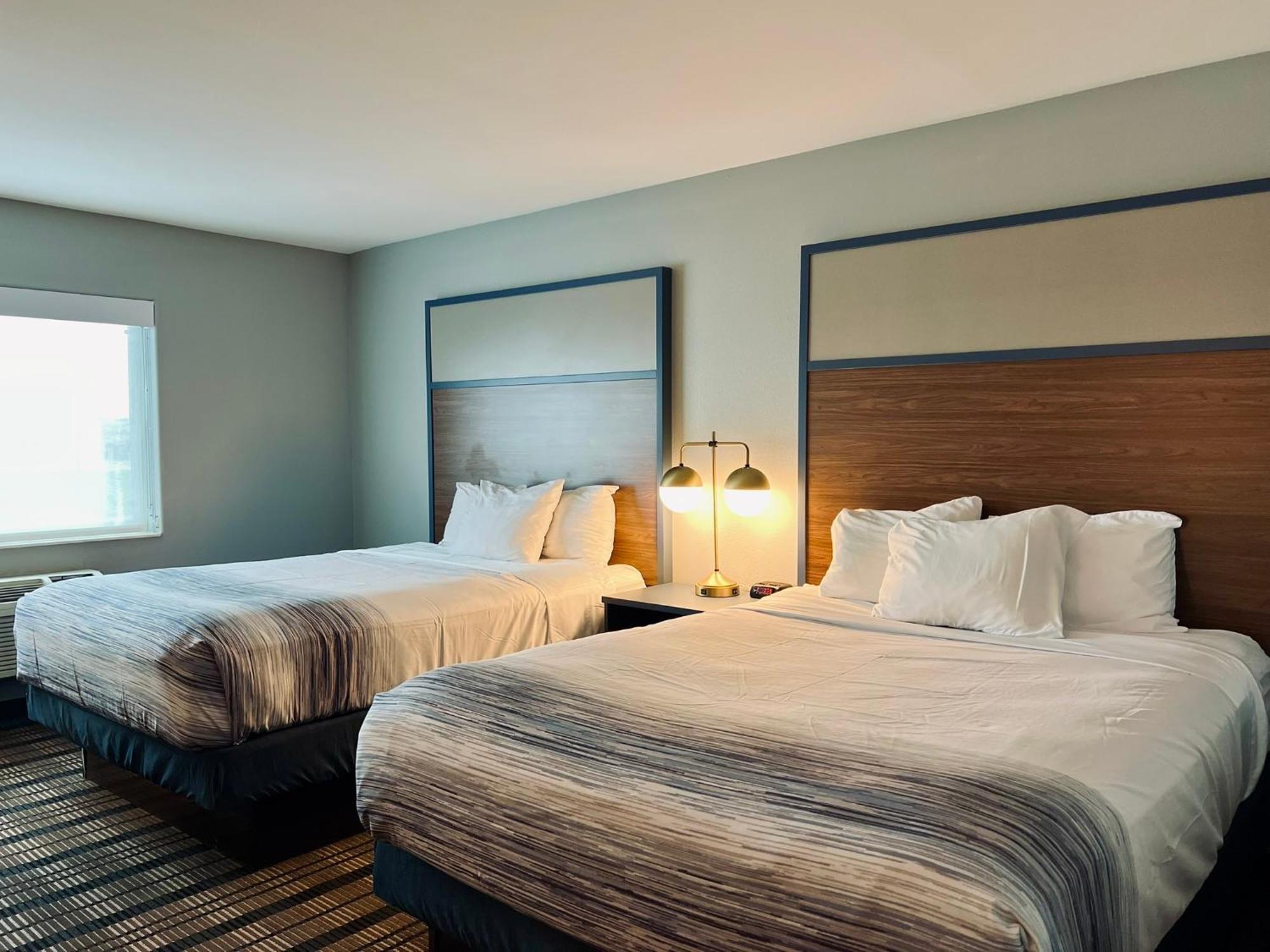 Americinn By Wyndham Beaver Dam Экстерьер фото