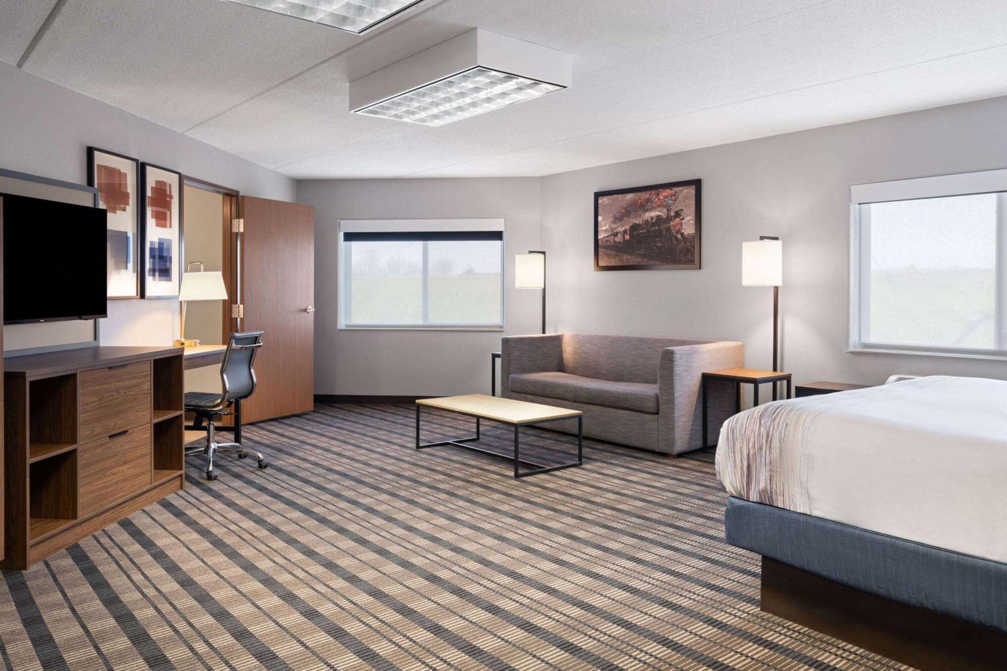 Americinn By Wyndham Beaver Dam Экстерьер фото