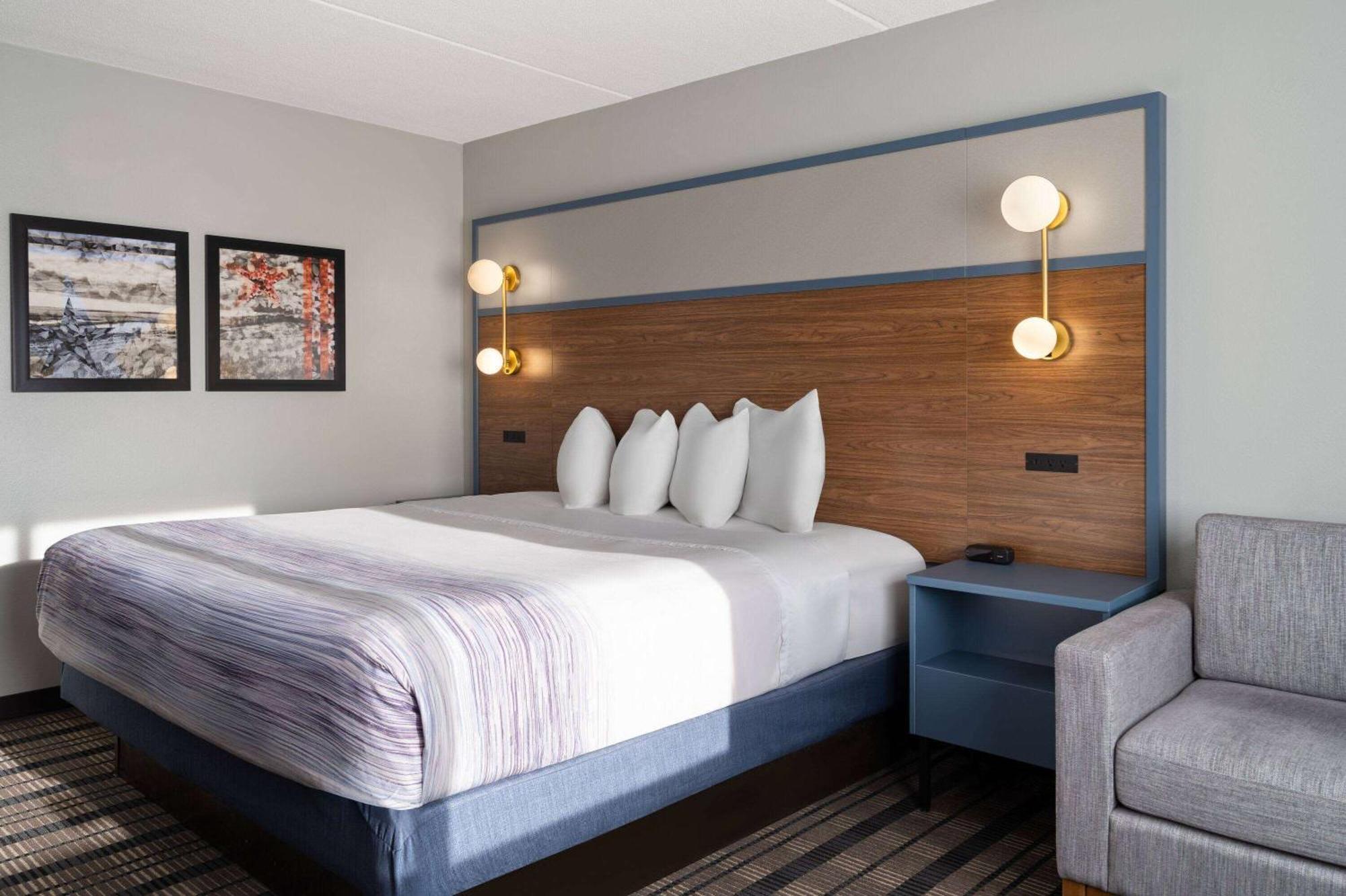 Americinn By Wyndham Beaver Dam Экстерьер фото